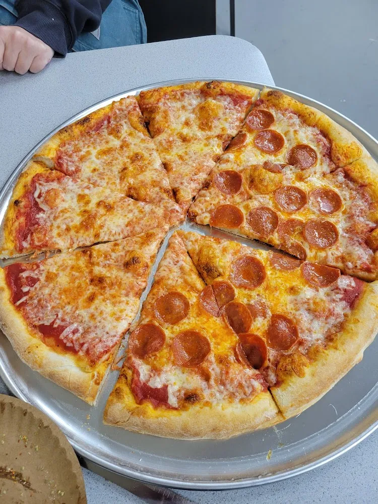 1 2 Cheese 1 2 Pepperoni Pizza